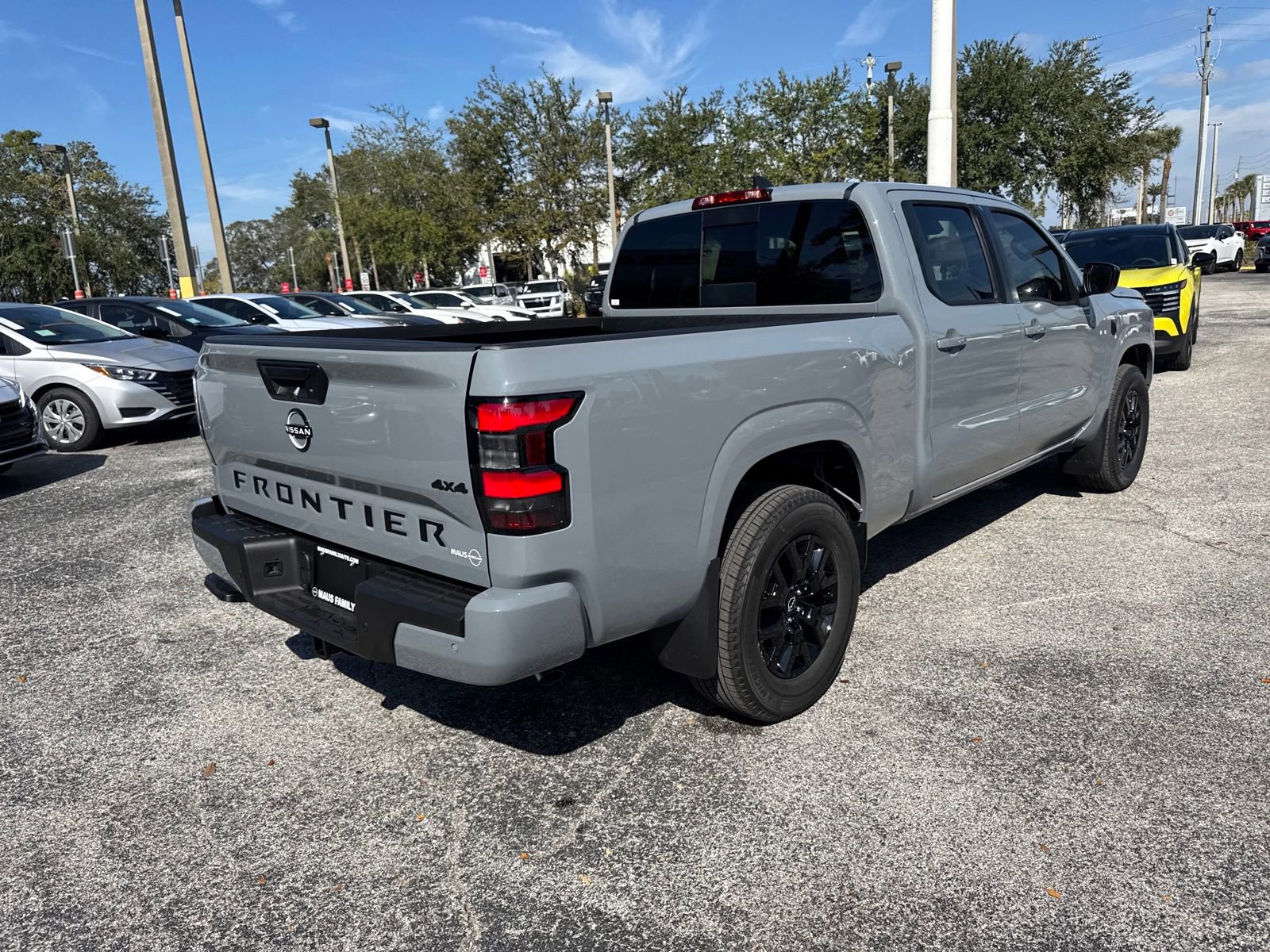 New 2026 Nissan Frontier SV w/ Tow Package image 6