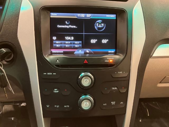 Used 2014 Ford Explorer XLT w/ Equipment Group 201A AWD/4WD image 30