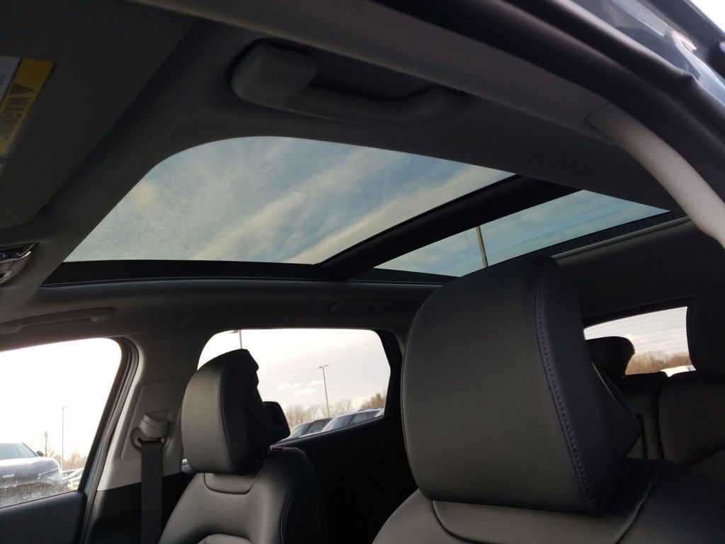 New 2026 Kia Sportage EX w/ EX Panoramic Sunroof Package image 26