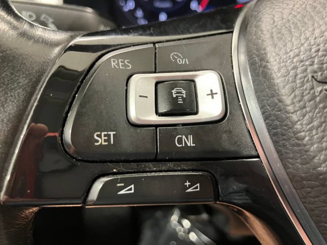 Used 2018 Volkswagen Atlas SEL Premium AWD/4WD image 27