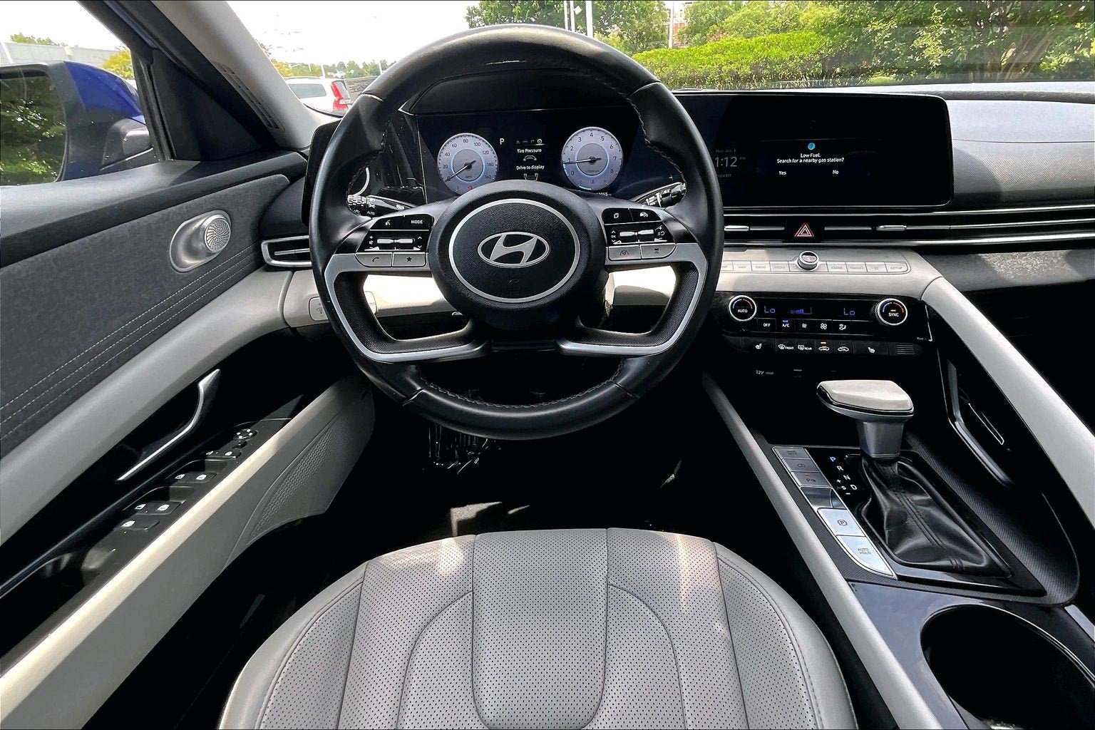 Used 2024 Hyundai Elantra Limited FWD image 5