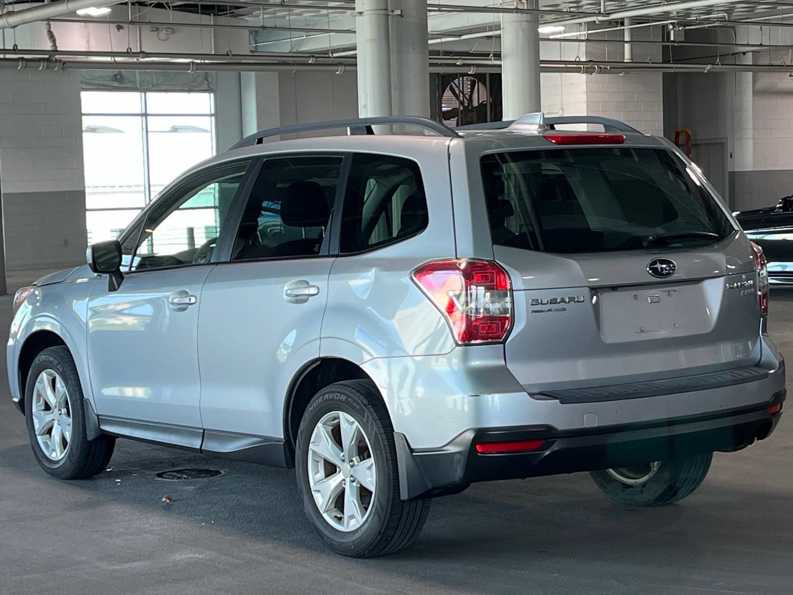 Used 2016 Subaru Forester 2.5i Premium w/ Protection Package #1 AWD/4WD image 8