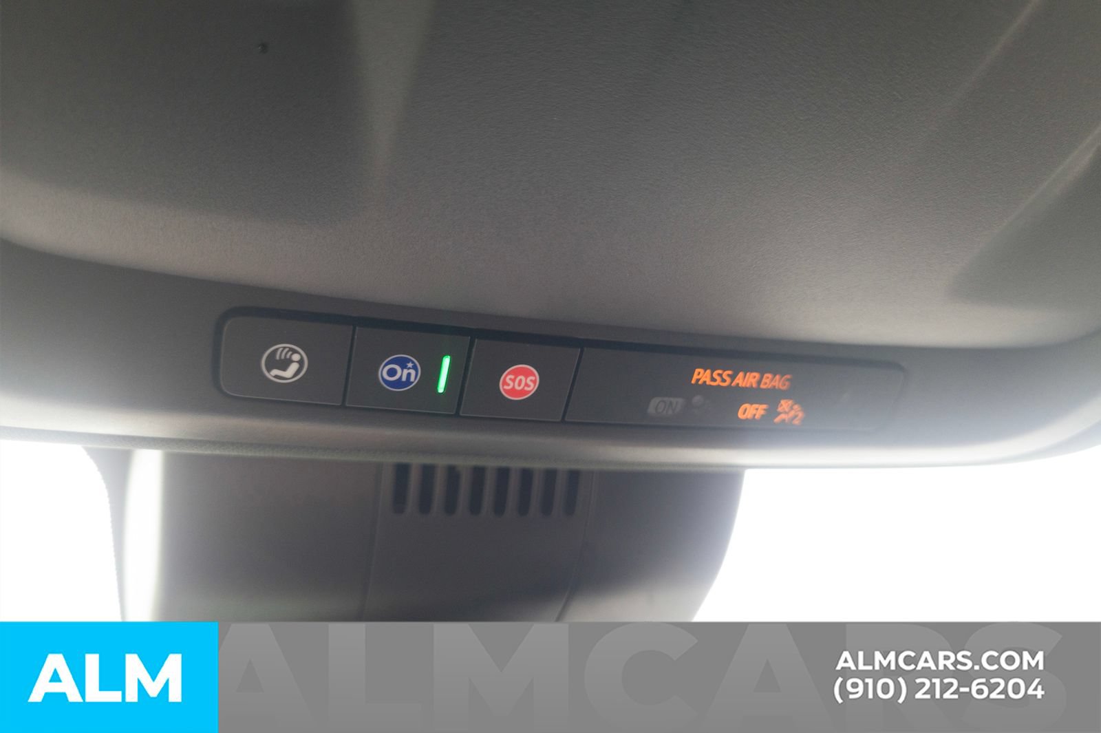 Used 2024 Chevrolet Suburban LT RWD image 33