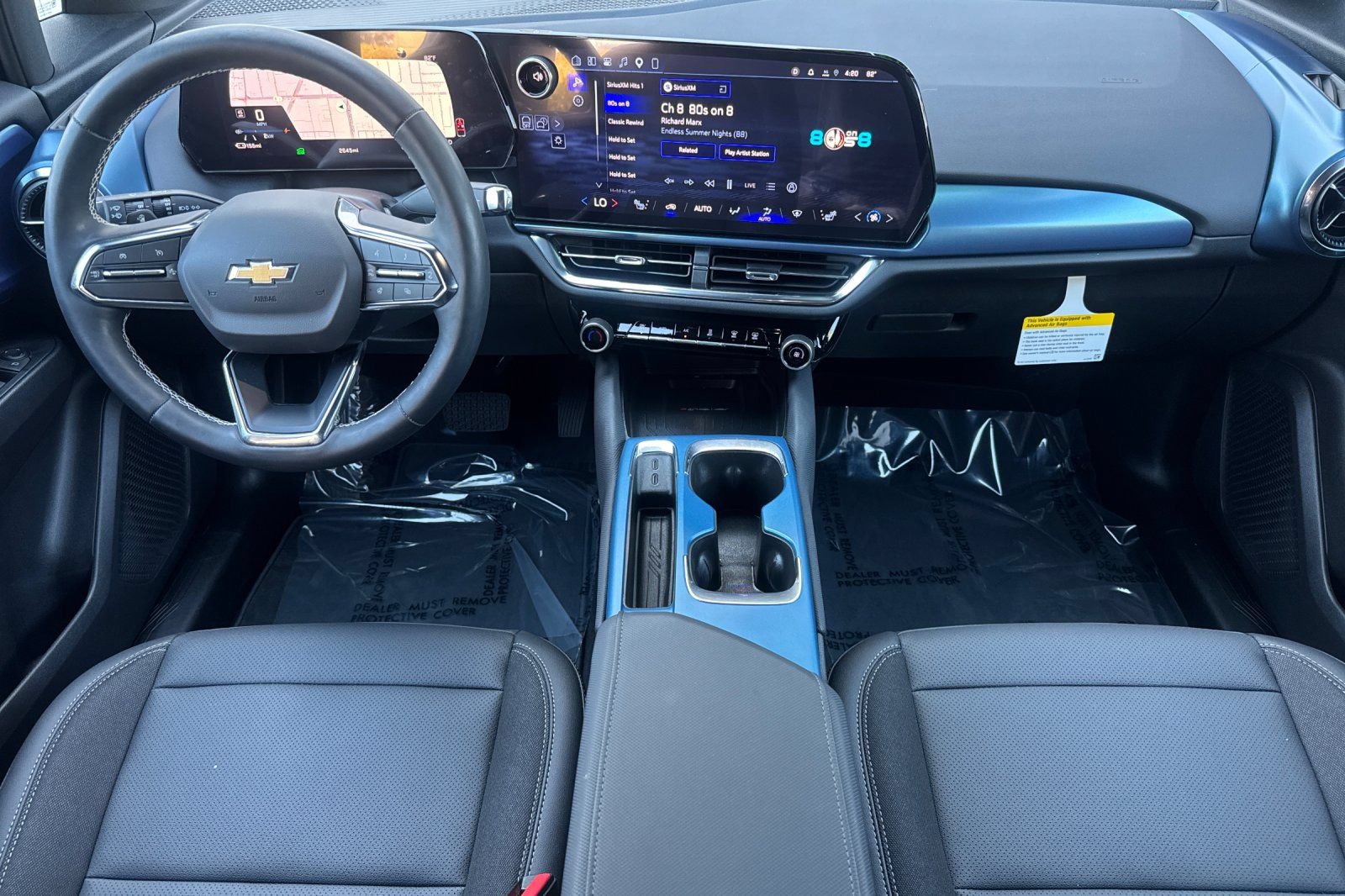 Used 2026 Chevrolet Equinox EV LT FWD image 16