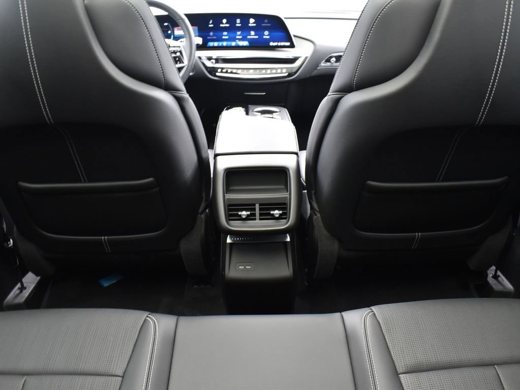 Certified 2024 Cadillac Lyriq Sport image 26
