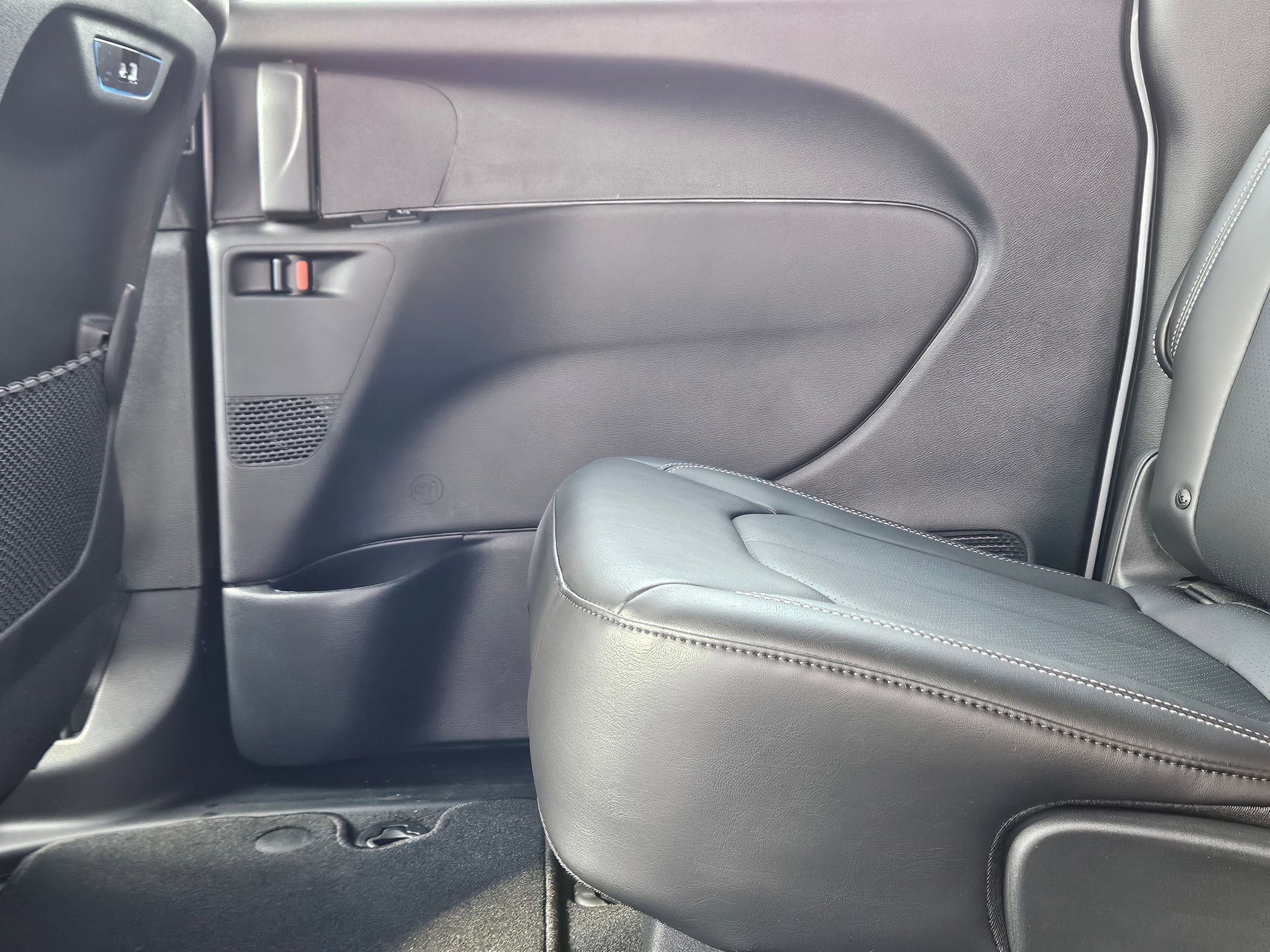 New 2026 Chrysler Pacifica Select image 20