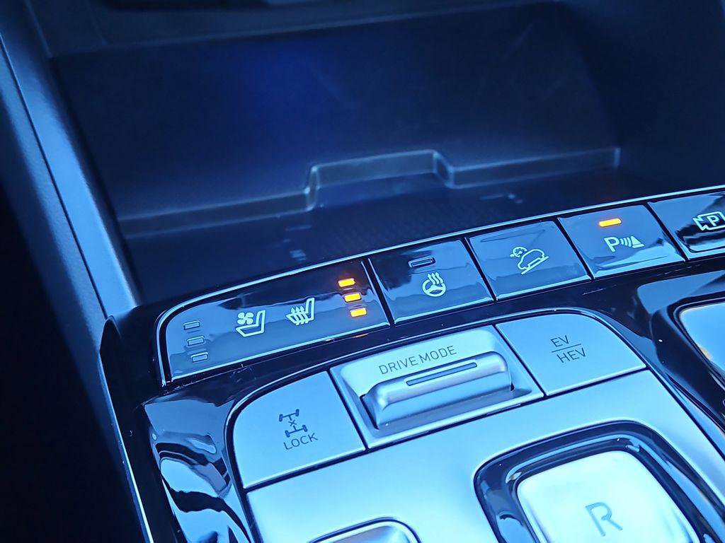 New 2024 Hyundai Tucson Limited image 11