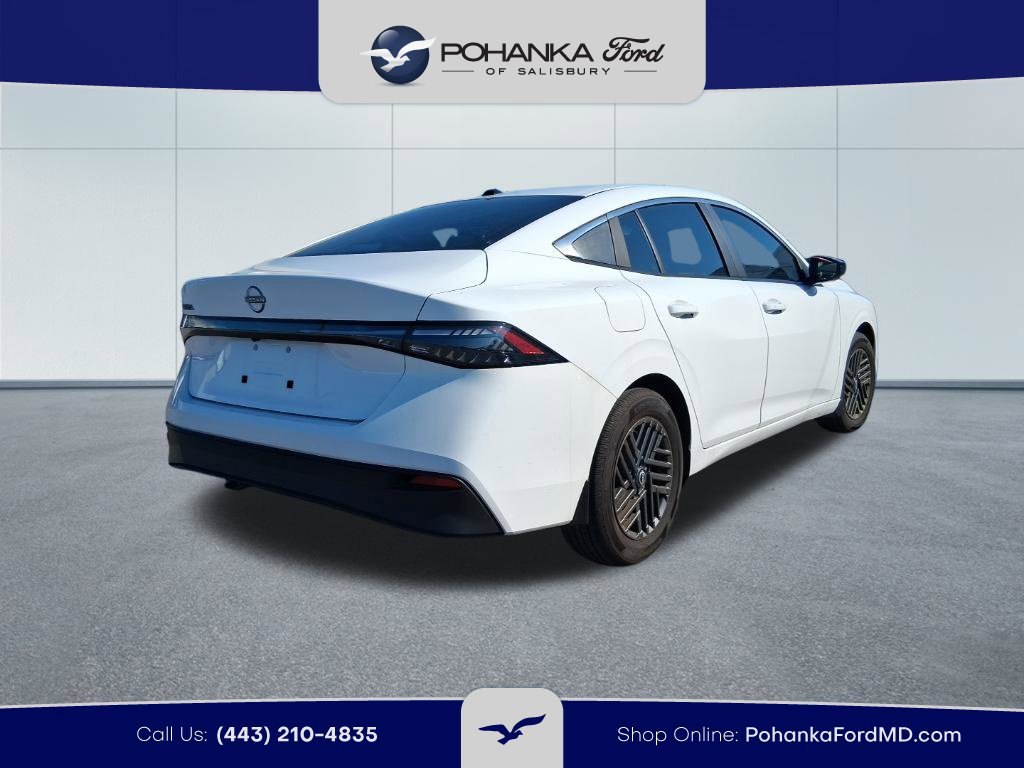Used 2026 Nissan Sentra SV w/ Floor Mat Package FWD image 5