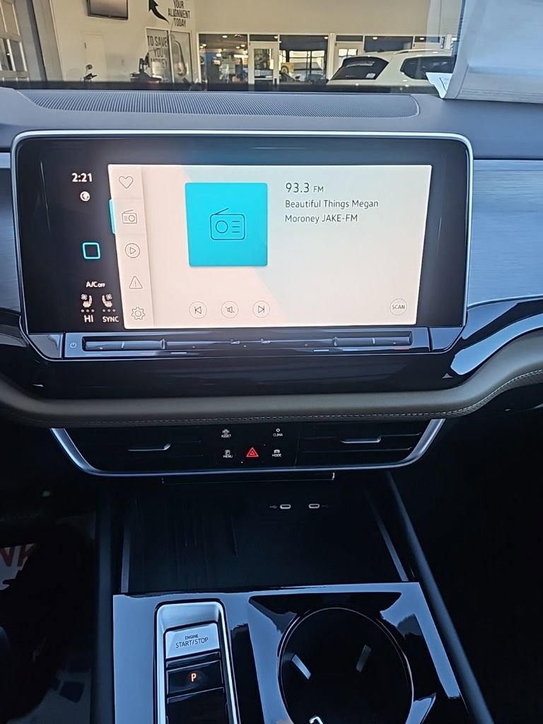 New 2026 Volkswagen Atlas Cross Sport SE AWD/4WD image 31