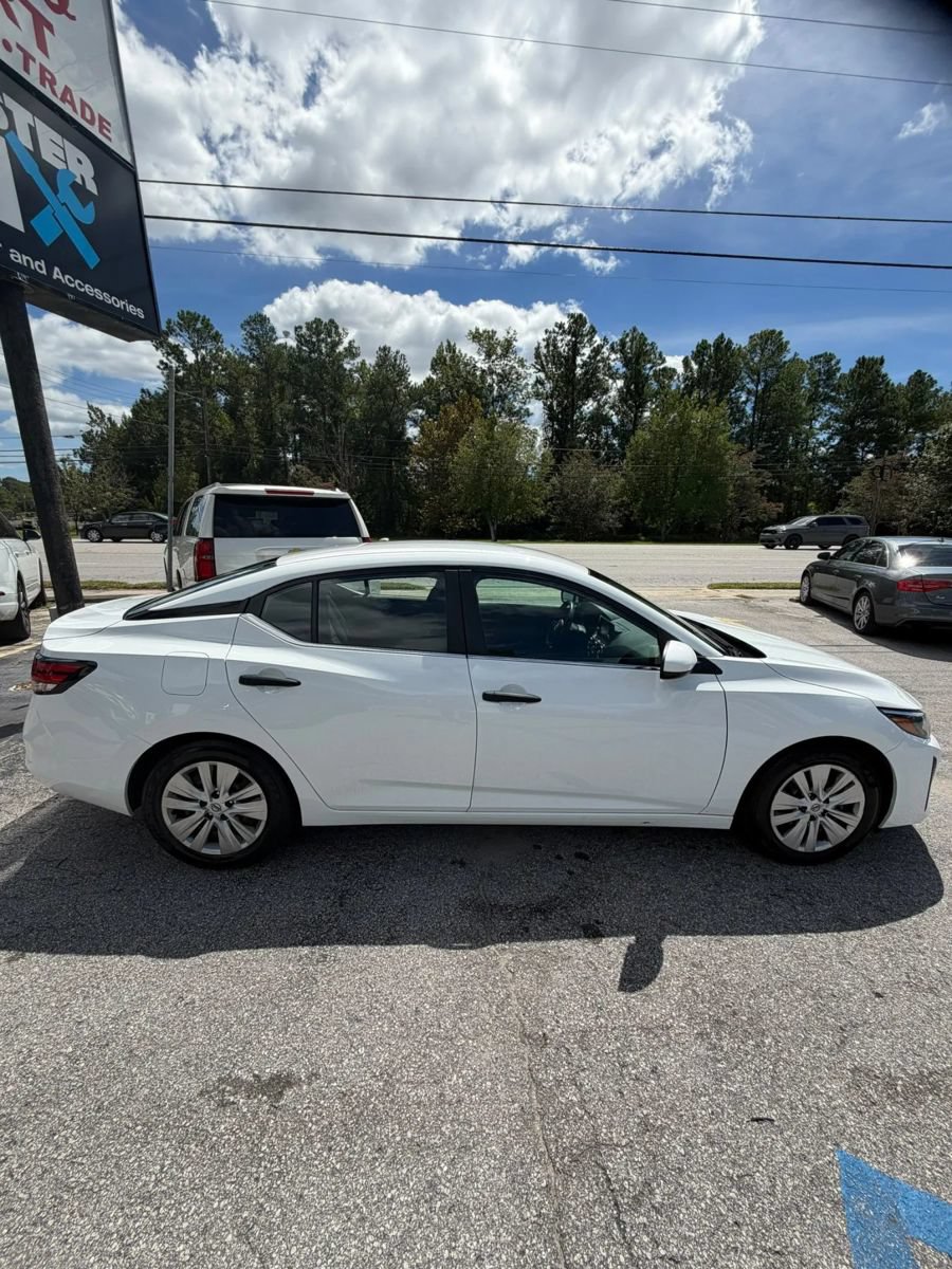 Used 2024 Nissan Sentra S FWD image 7