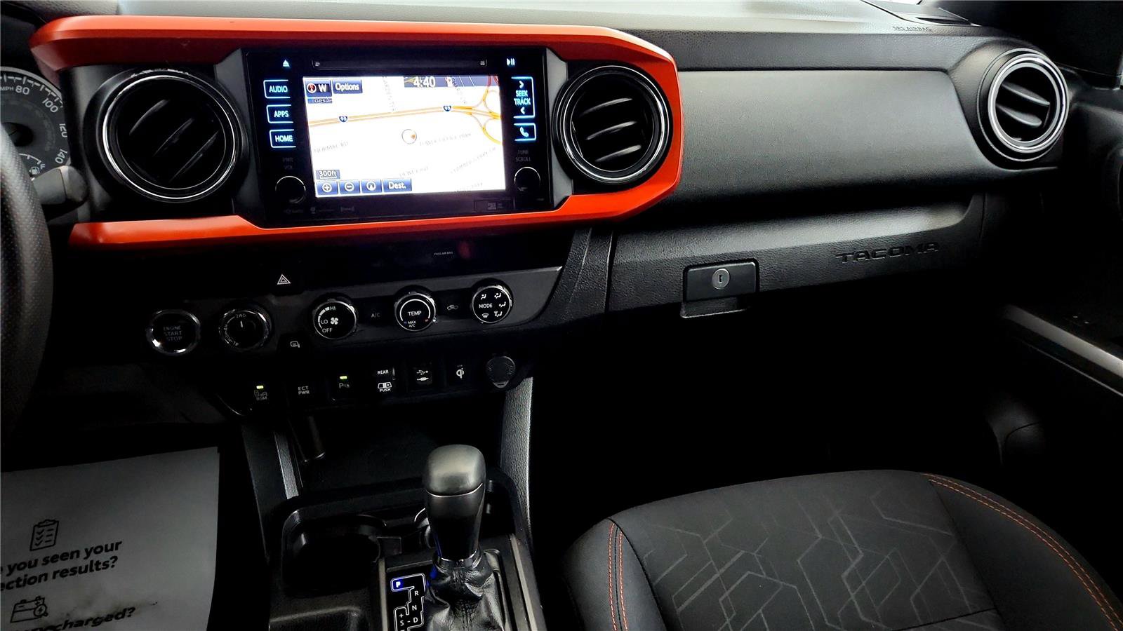 Used 2018 Toyota Tacoma TRD Off-Road w/ Technology Package image 28