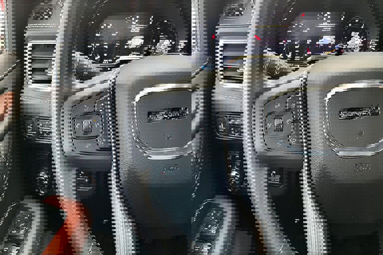 Used 2023 GMC Yukon XL Denali Ultimate image 24