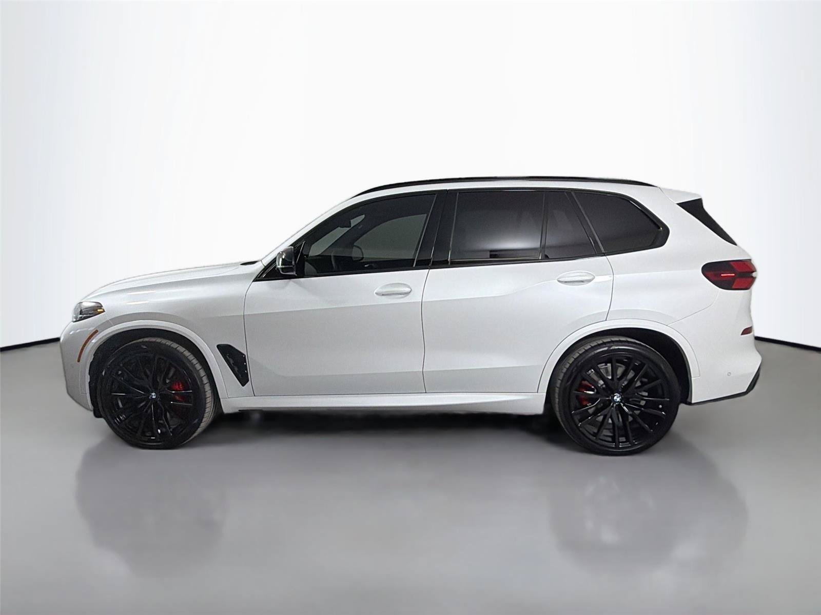 New 2026 BMW X5 M60i AWD/4WD image 8