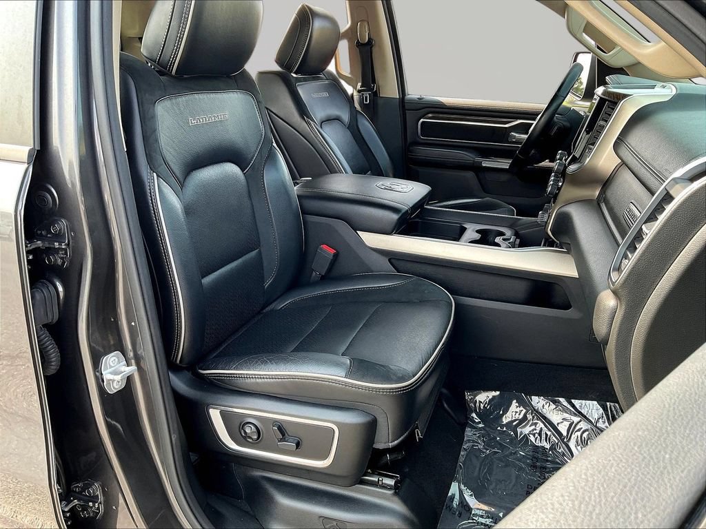 Used 2019 RAM 1500 Laramie AWD/4WD image 33
