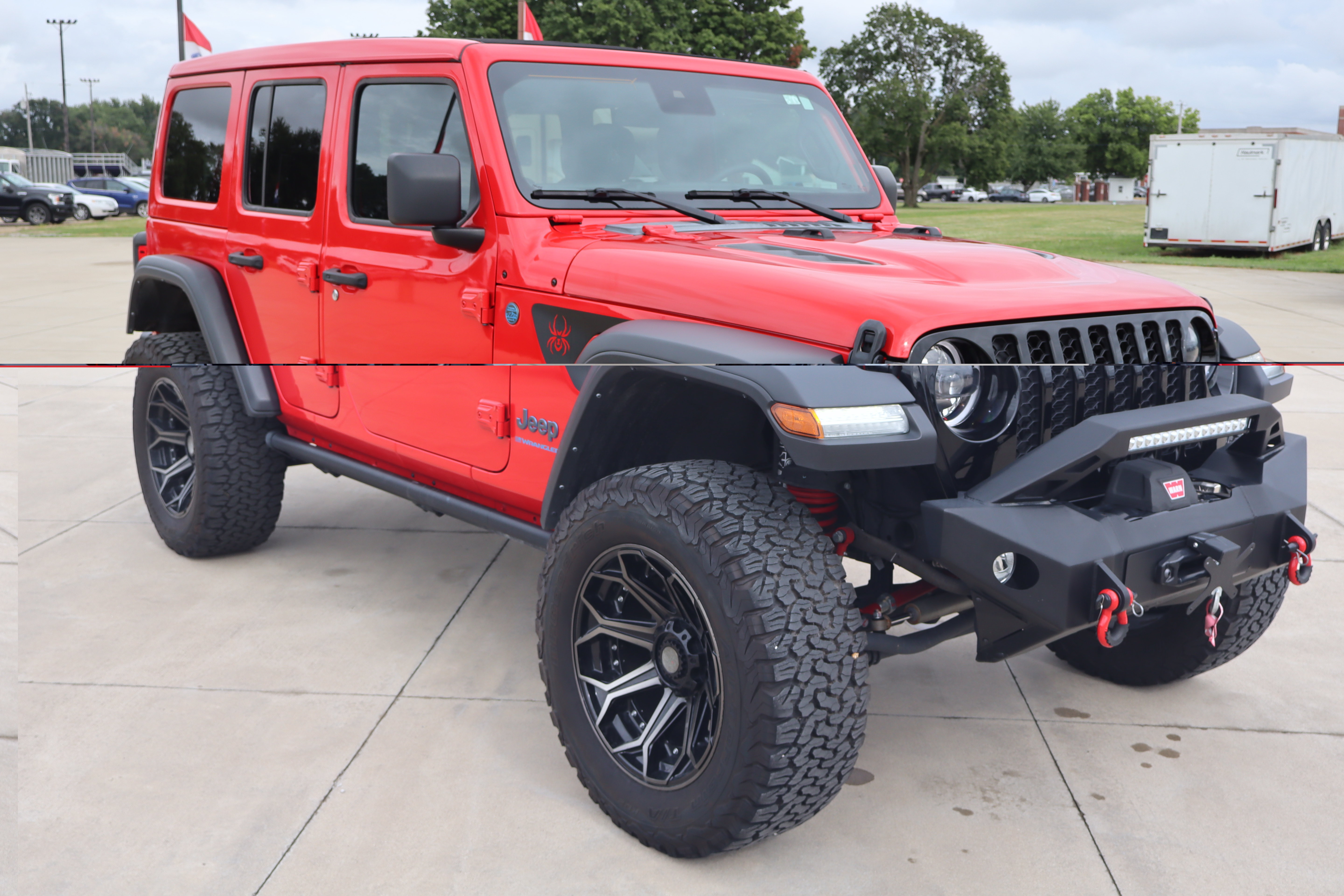 Used 2024 Jeep Wrangler Unlimited AWD/4WD image 4