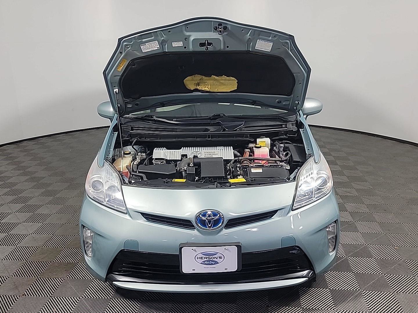 Used 2013 Toyota Prius Three image 14