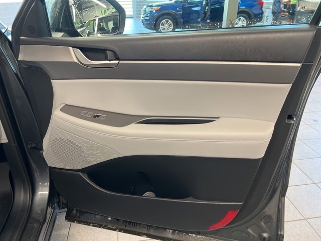 Used 2022 Hyundai Palisade SEL w/ 8P Bench Seat Package image 14