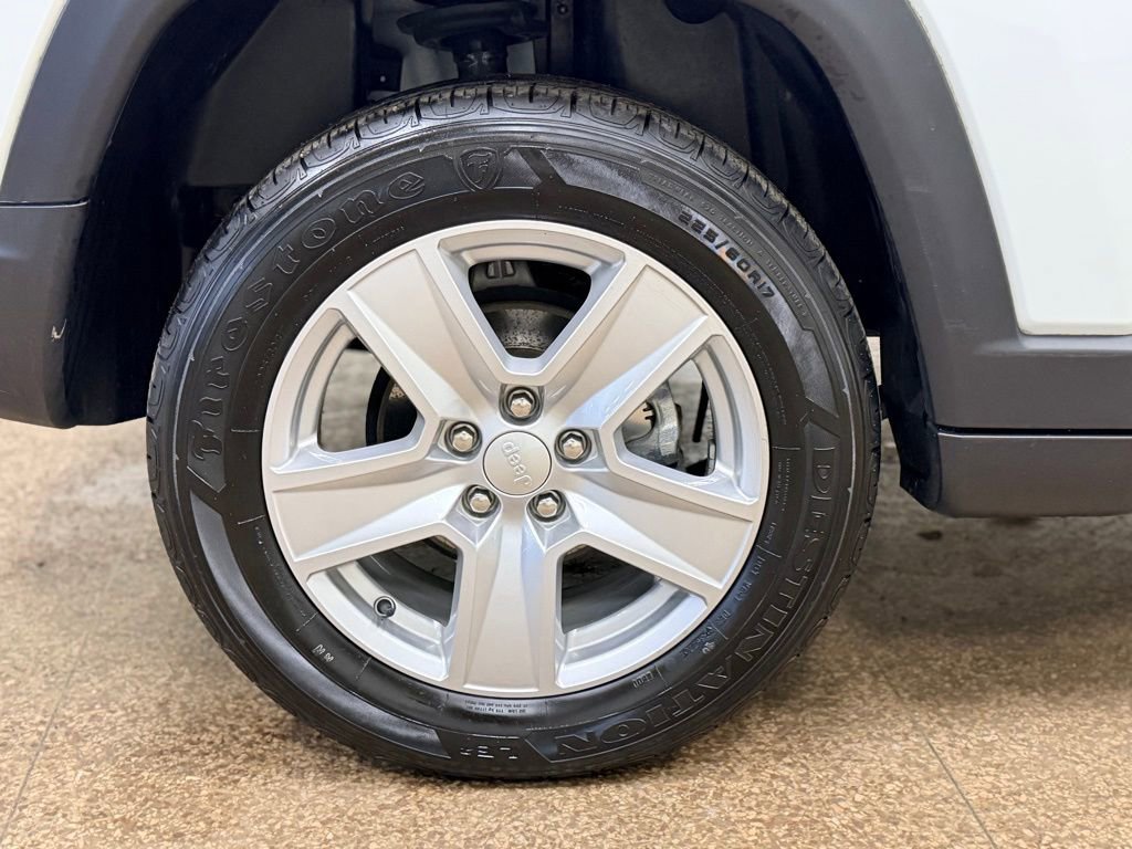 Used 2022 Jeep Compass Latitude w/ Convenience Group image 23