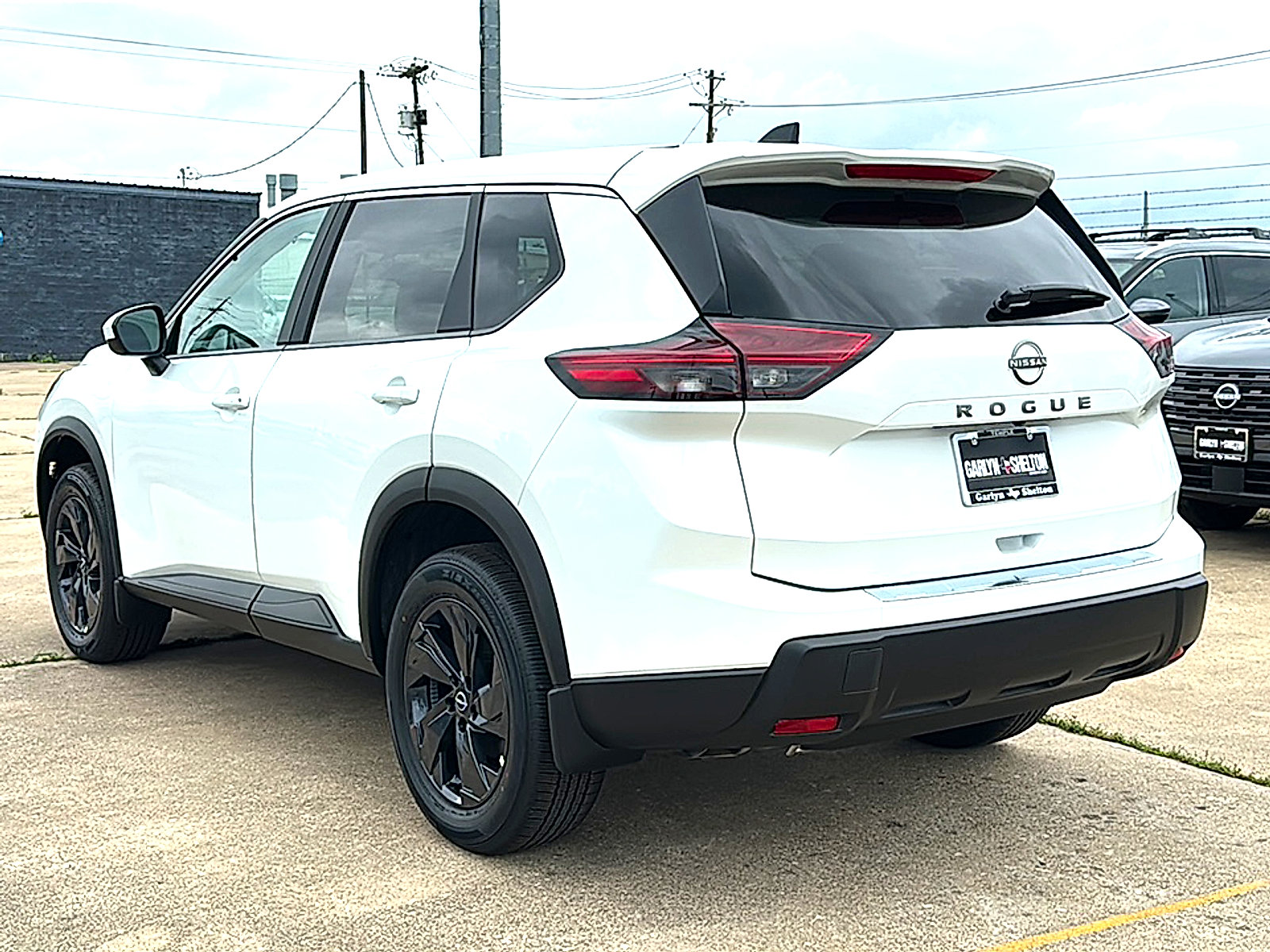 New 2026 Nissan Rogue SV FWD image 6