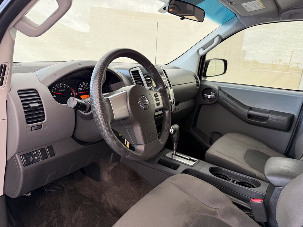 Used 2013 Nissan Xterra S RWD image 11
