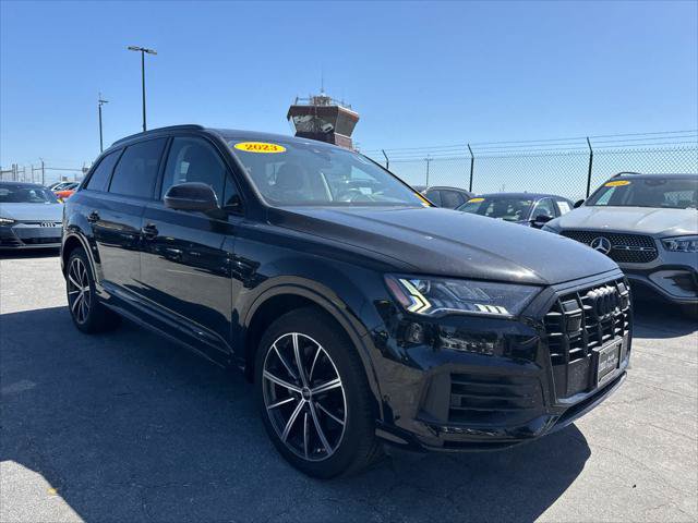 Used 2023 Audi Q7 3.0T Premium Plus w/ Premium Plus Package AWD/4WD image 2