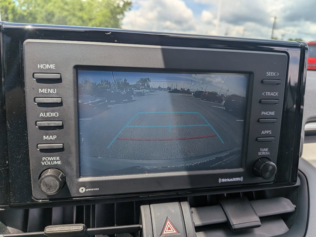 Used 2020 Toyota RAV4 XLE w/ All Weather Liner Package AWD/4WD image 20