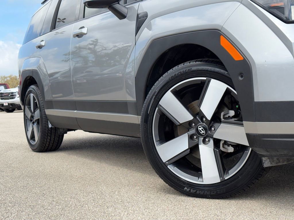 Used 2024 Hyundai Santa Fe Limited image 2