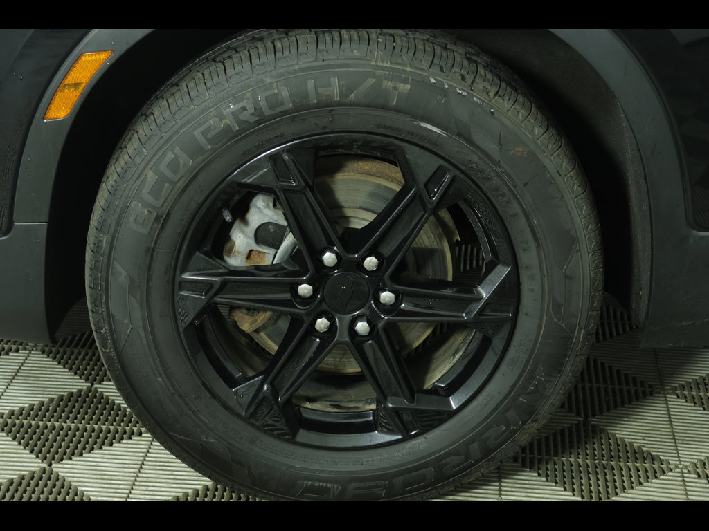 Used 2023 Chevrolet Blazer LT w/ LPO, Floor Liner Package AWD/4WD image 5