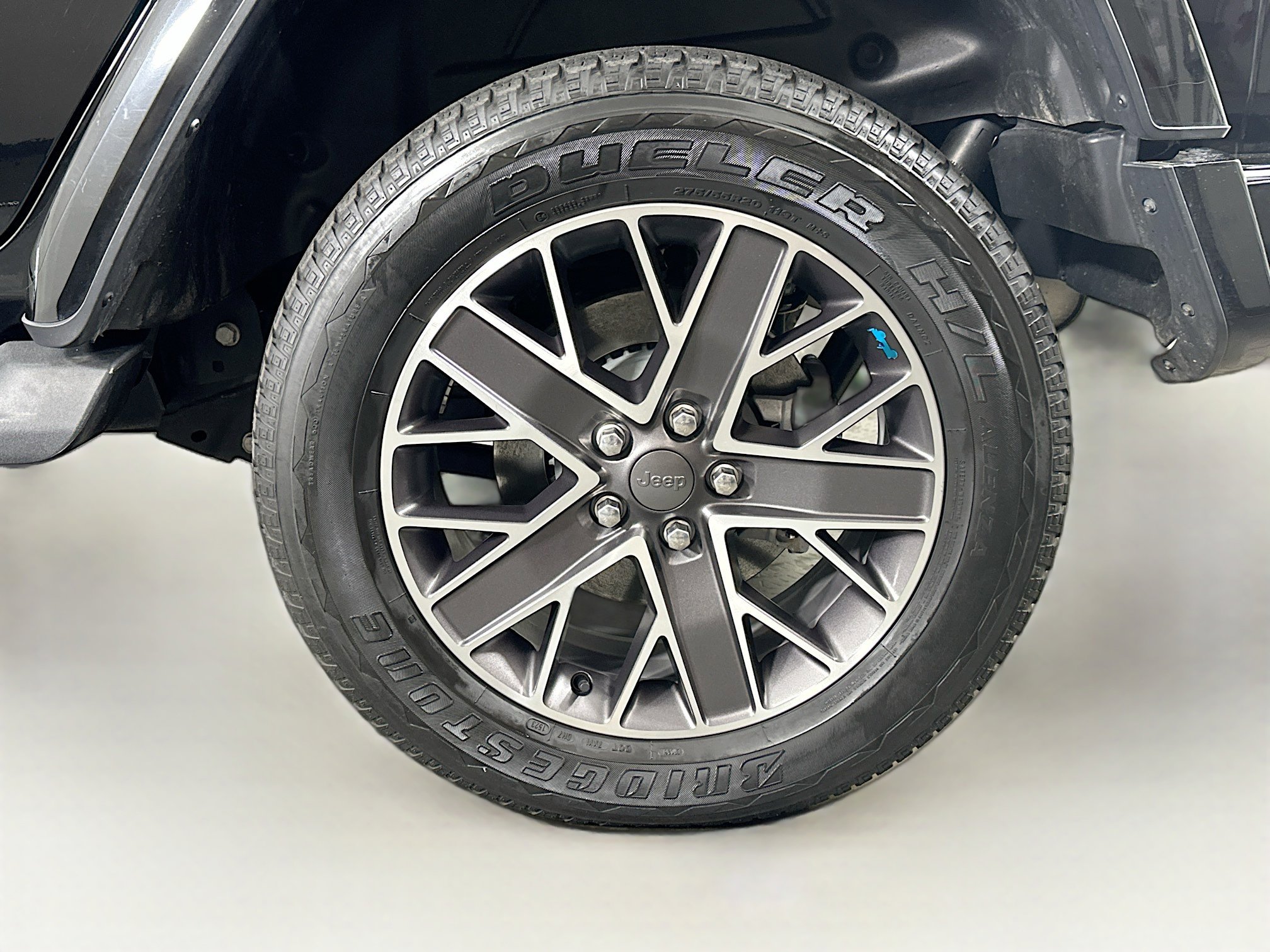 Used 2023 Jeep Wrangler Unlimited Sahara image 11