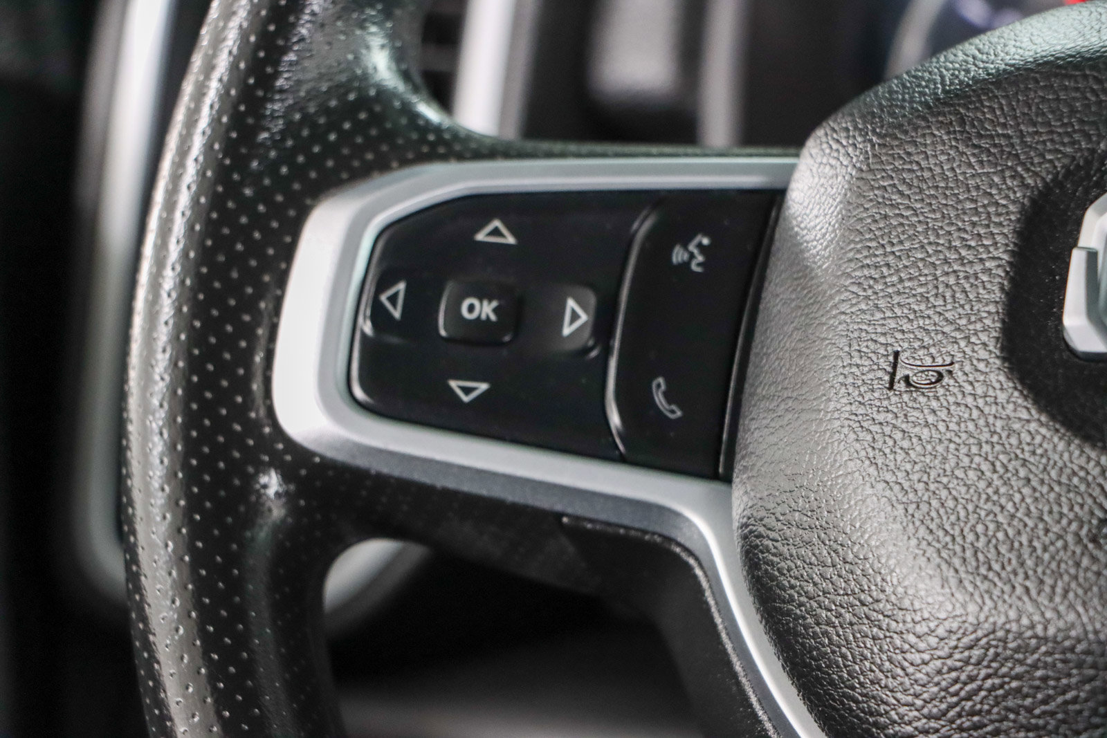 Used 2023 RAM 2500 Big Horn w/ Cold Weather Group image 14