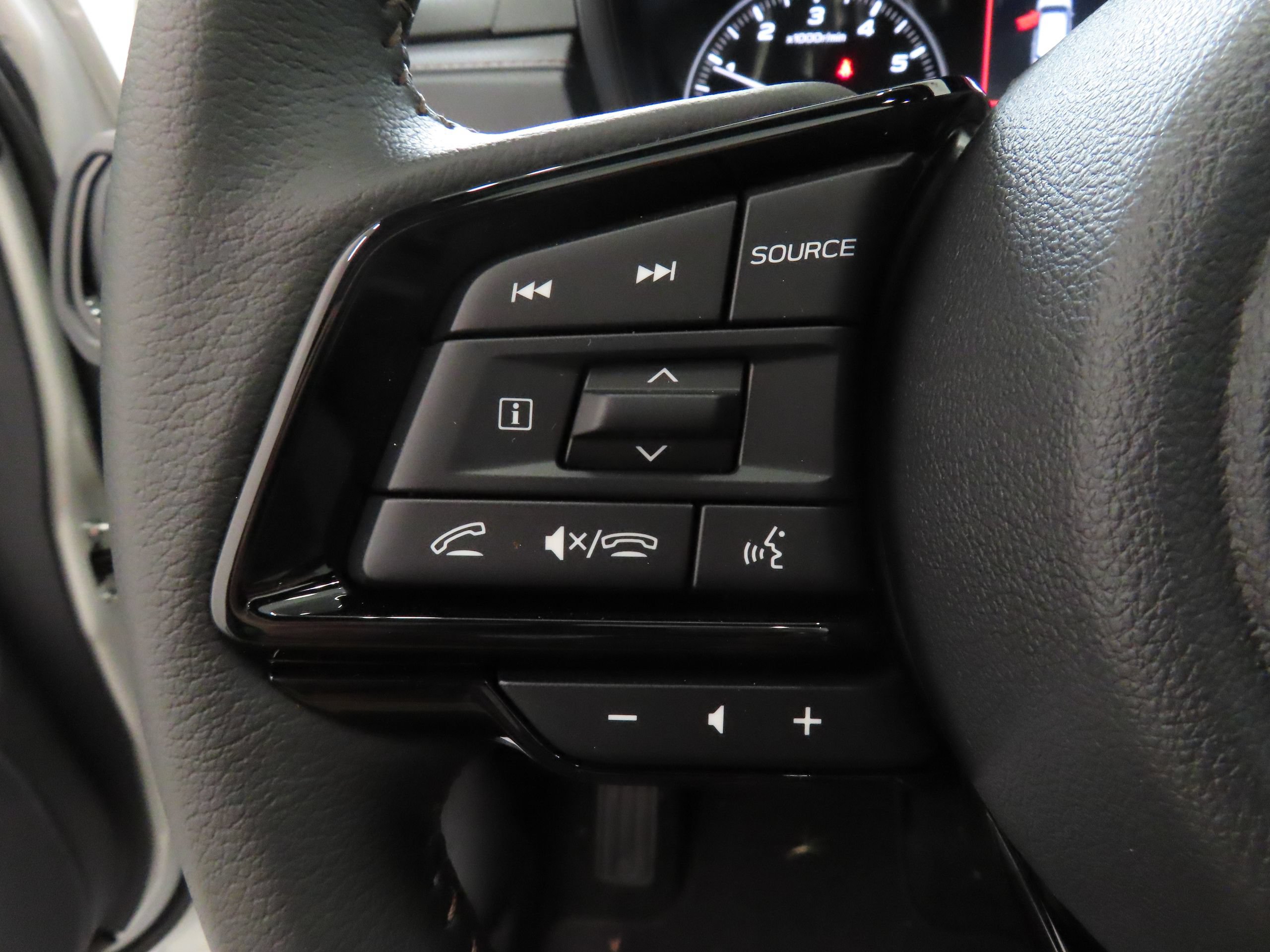 New 2026 Subaru Forester Sport w/ Onyx Edition AWD/4WD image 11
