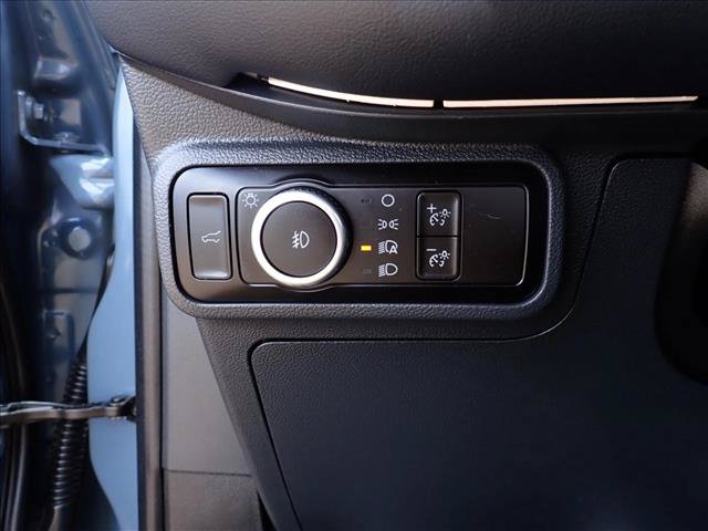 Used 2025 Ford Explorer ST AWD/4WD image 17