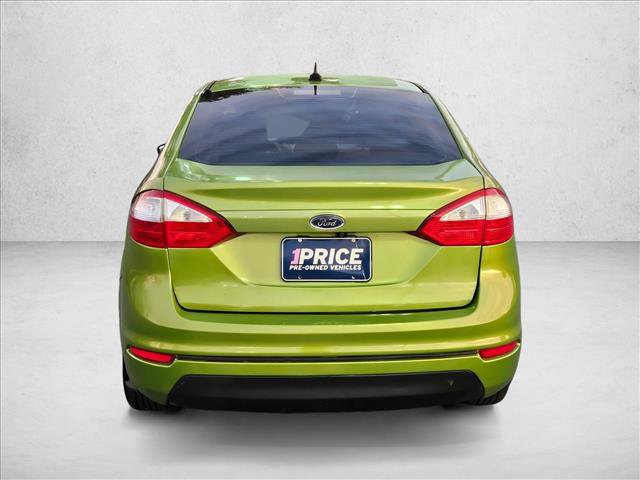 Used 2018 Ford Fiesta SE image 6