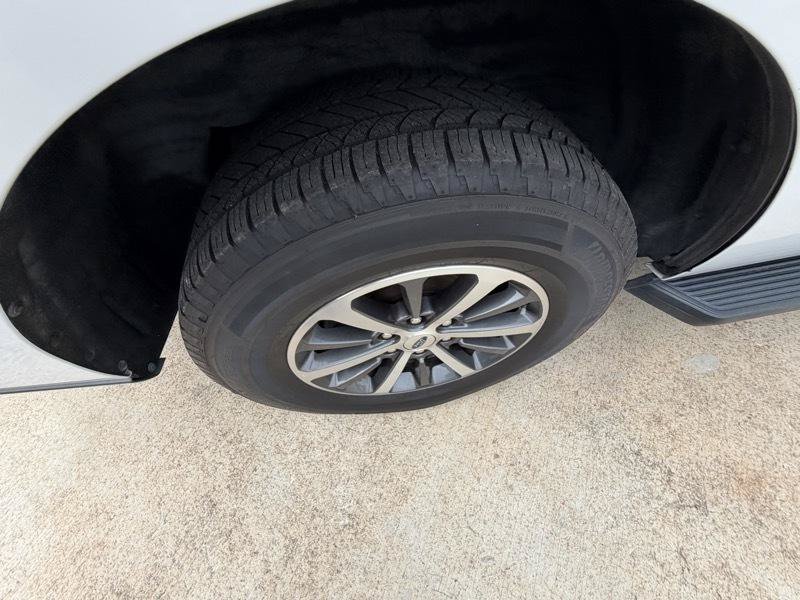 Used 2021 Ford Expedition XLT AWD/4WD image 11