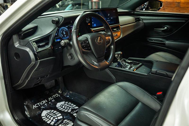Used 2023 Lexus ES 300h w/ Premium Package FWD image 8