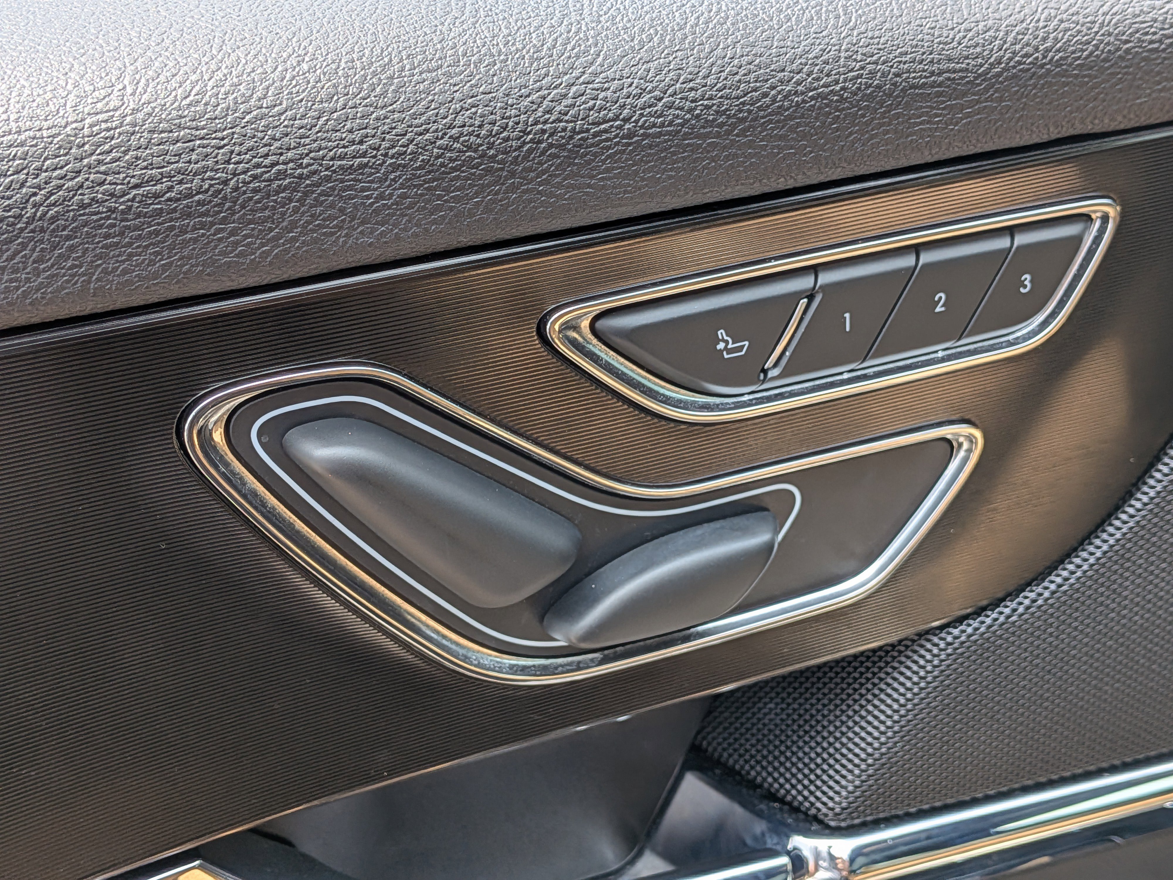 Used 2021 Lincoln Corsair Reserve FWD image 22