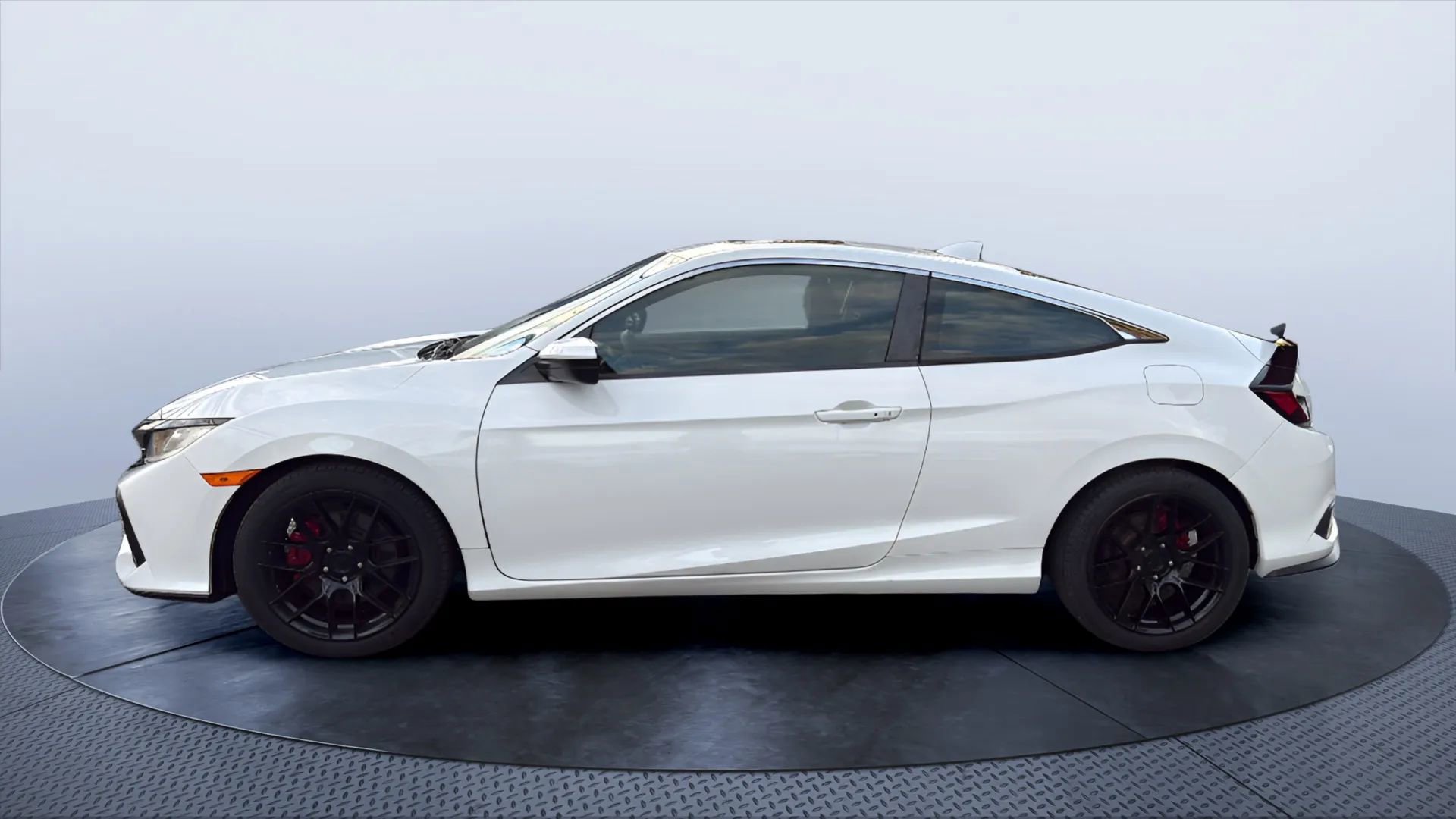 Used 2019 Honda Civic Si image 2