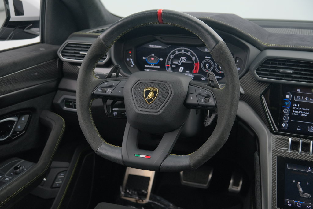 Used 2024 Lamborghini Urus Performante AWD/4WD image 52