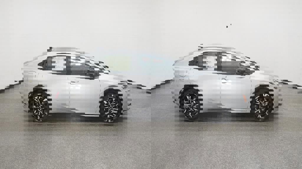 New 2026 Toyota Prius Plug-In Hybrid image 33