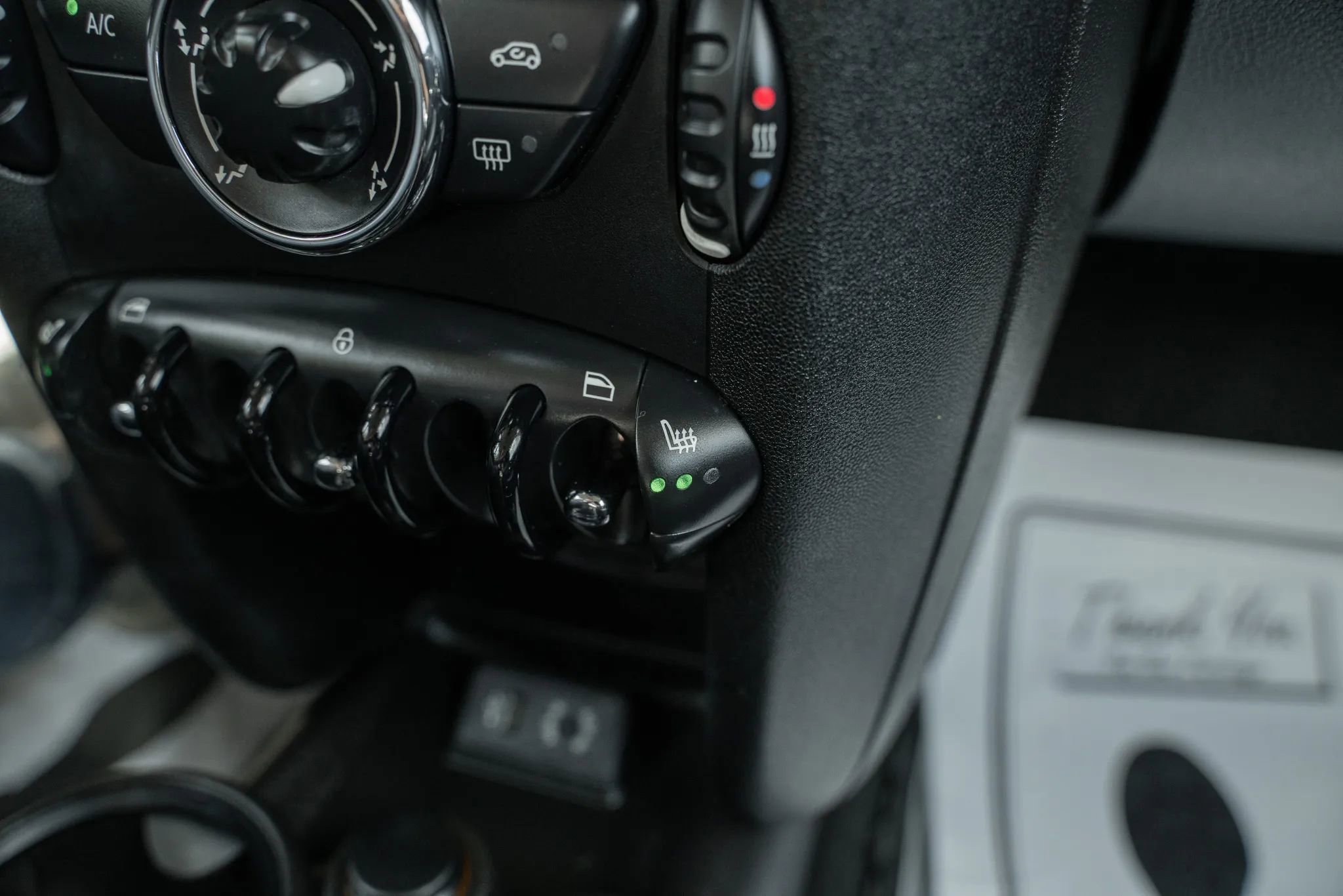Used 2013 MINI Cooper Hardtop FWD image 19