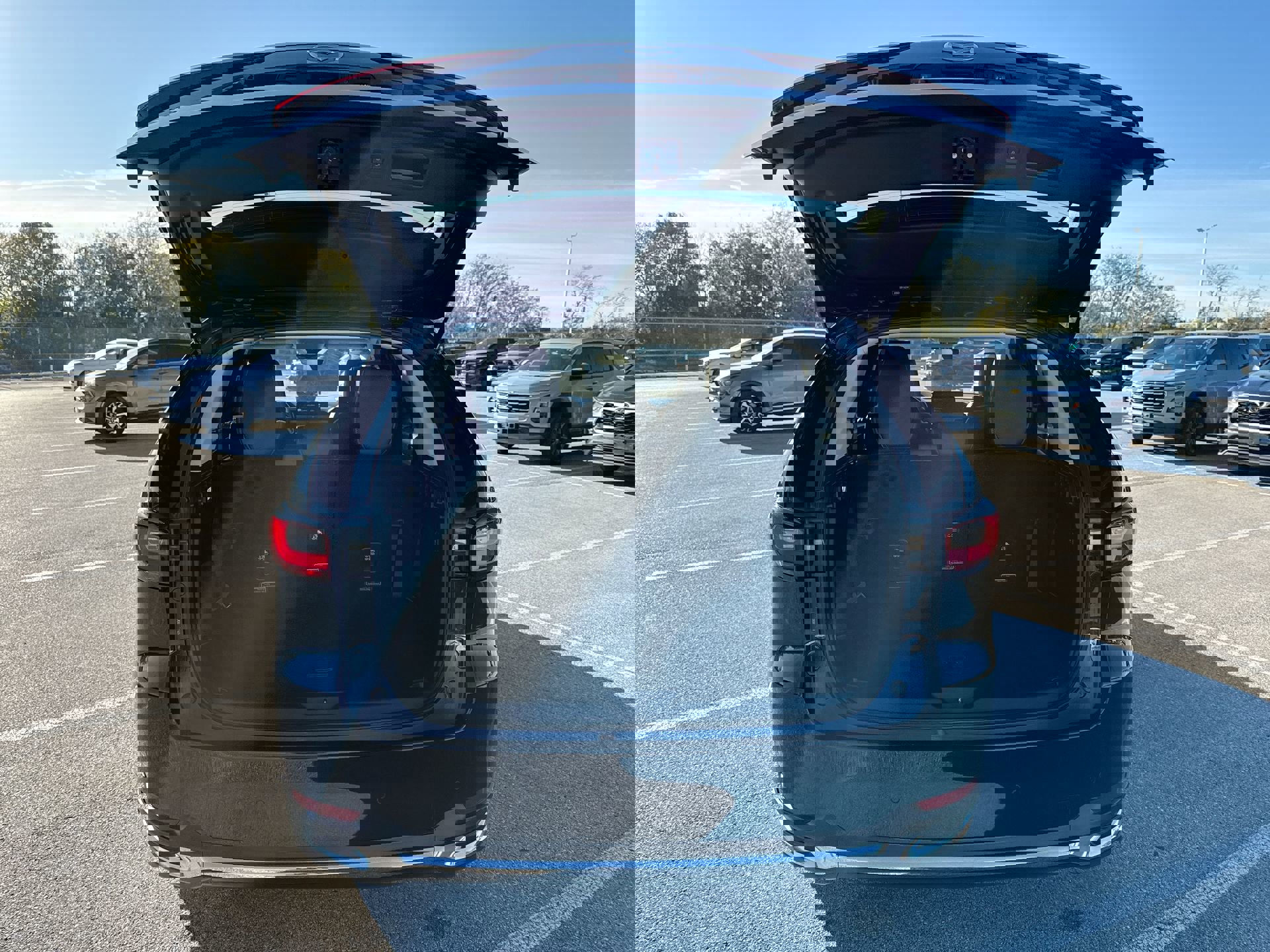 Used 2024 MAZDA CX-90 3.3 Turbo w/ Premium Package image 21