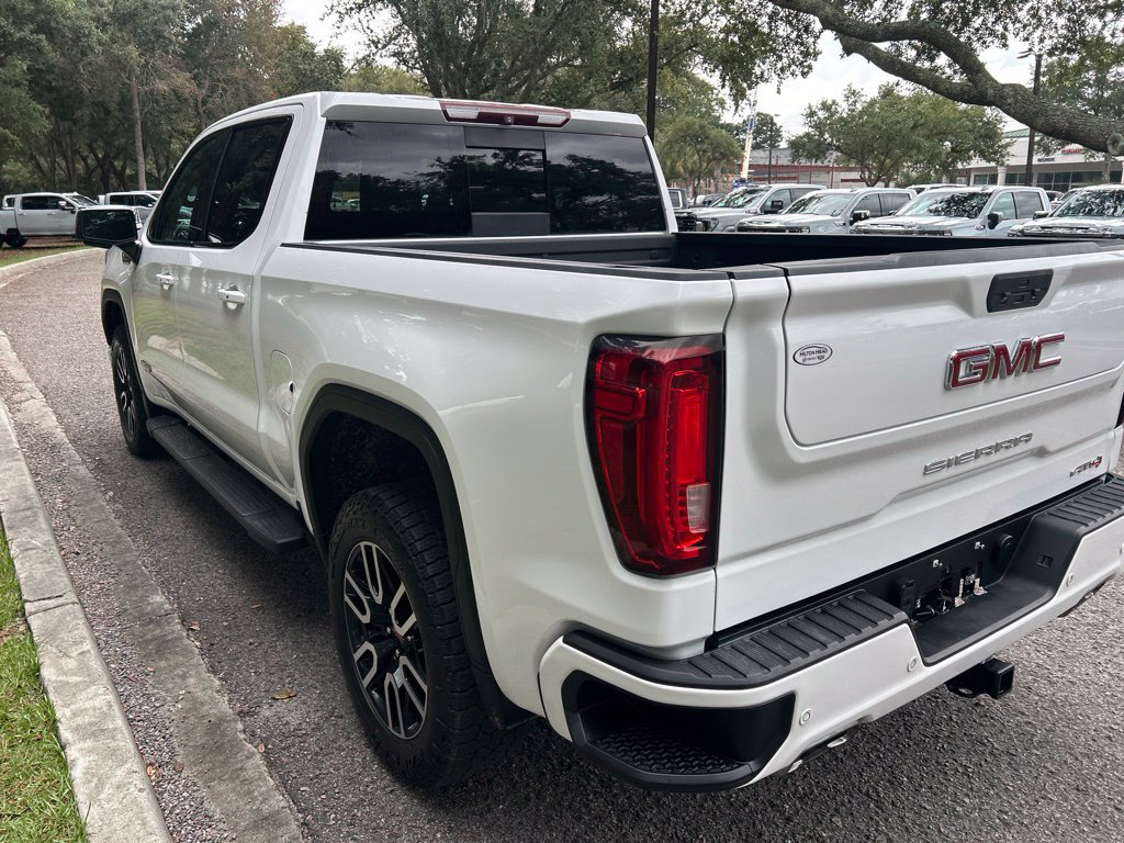 Used 2019 GMC Sierra 1500 AT4 w/ AT4 Premium Package AWD/4WD image 8