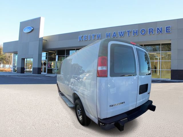 Used 2025 GMC Savana 2500 w/ Driver Convenience Package RWD image 5