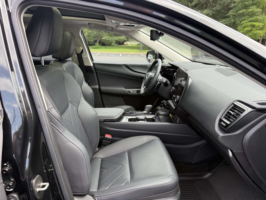 Used 2025 Lexus NX 450h+ AWD w/ Towing Package (2000 Lbs) image 15