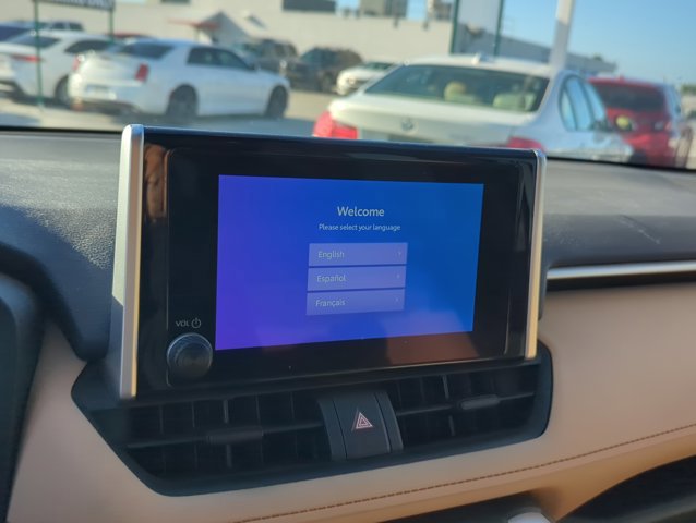 Used 2023 Toyota RAV4 XLE w/ Convenience Package FWD image 16
