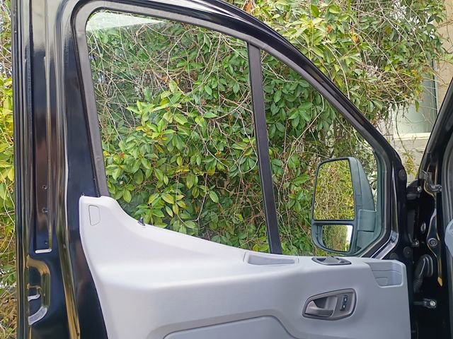 Used 2018 Ford Transit 350 XLT image 24