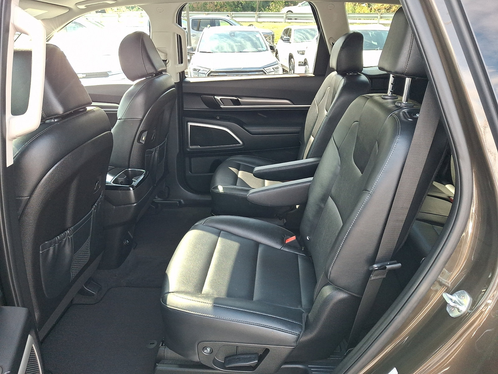 Used 2022 Kia Telluride S AWD/4WD image 11