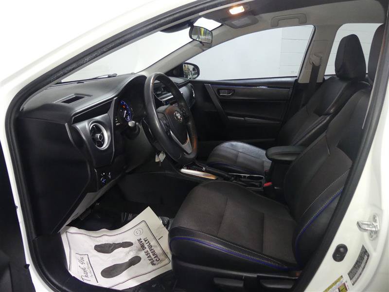 Used 2018 Toyota Corolla SE FWD image 20