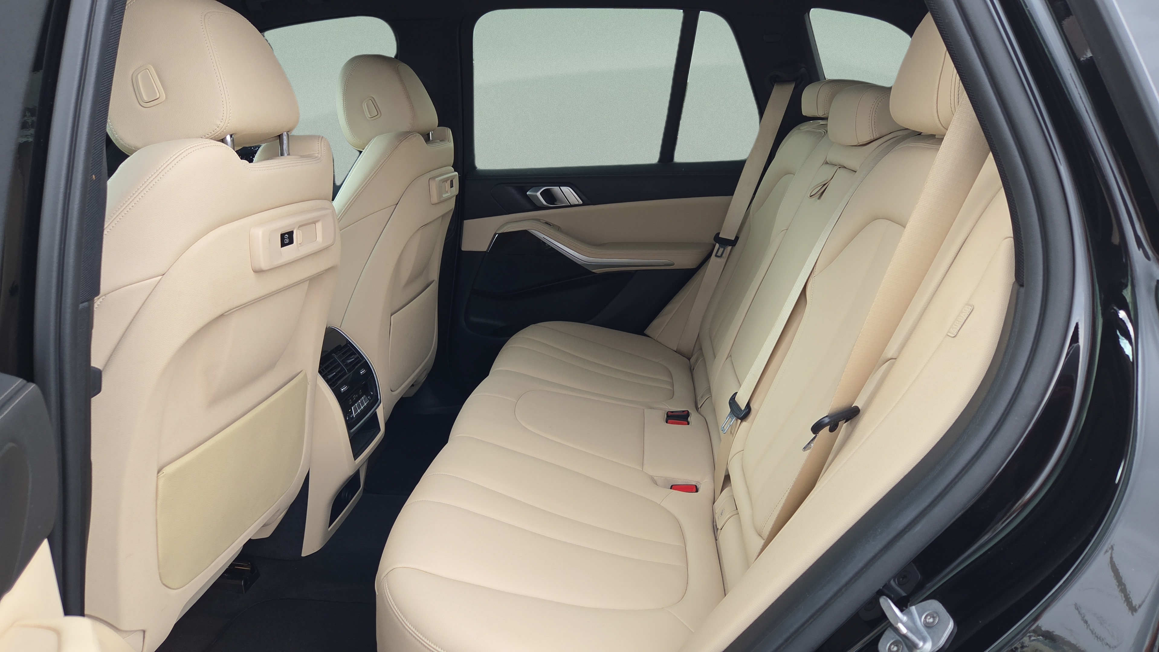 Used 2019 BMW X5 xDrive40i w/ Convenience Package AWD/4WD image 10