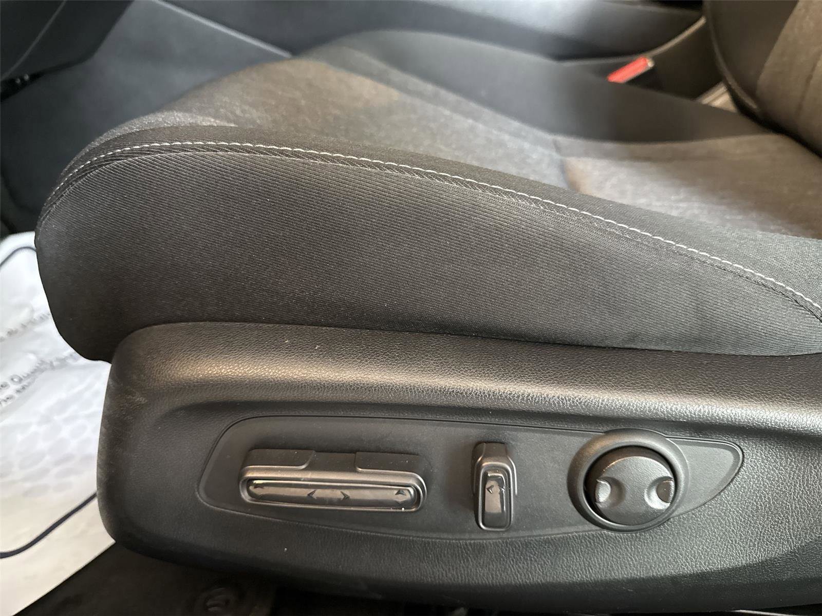 Used 2023 Honda Accord EX image 14